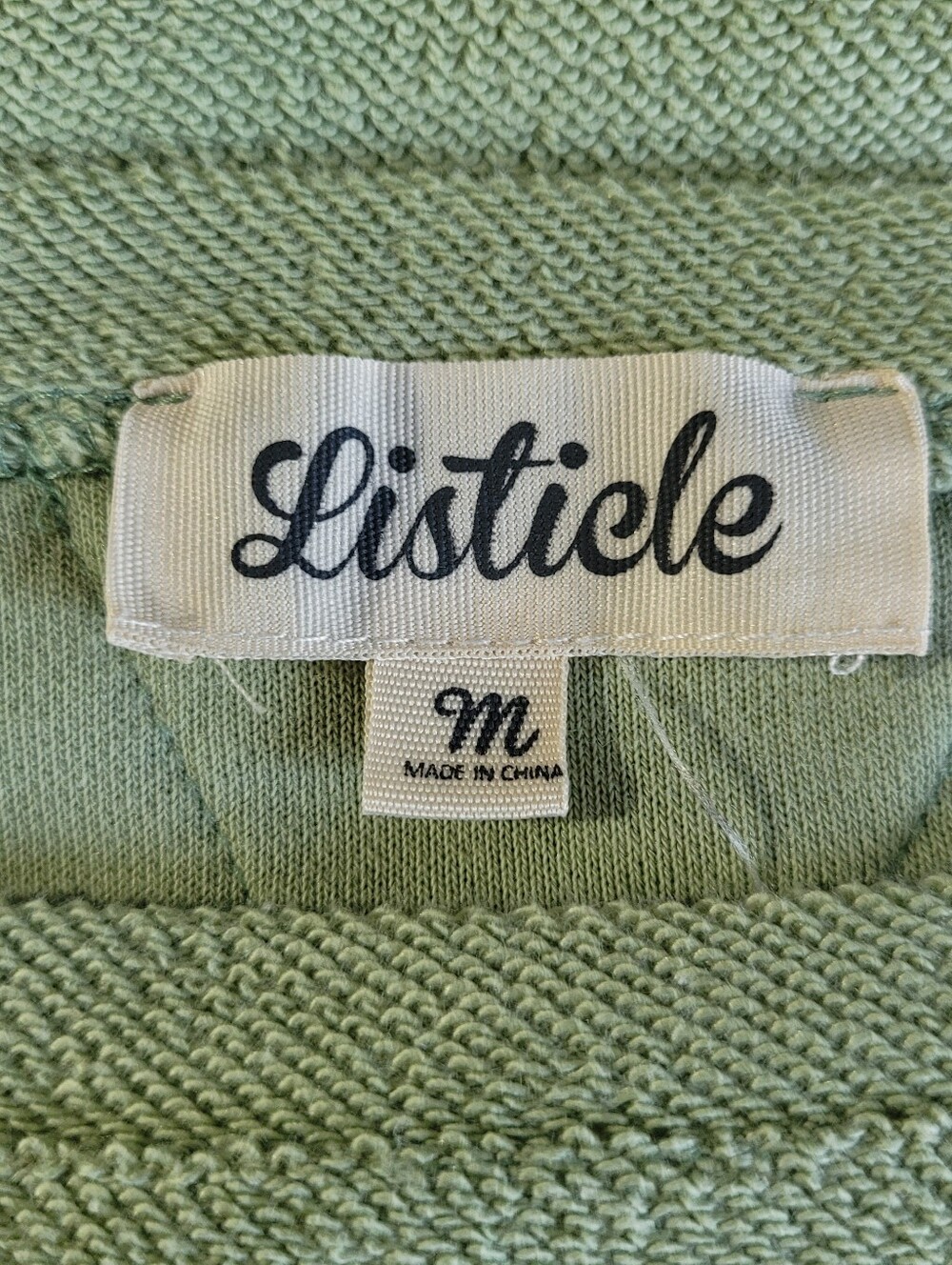 Lesticle Green and Cream Striped Women’s Pullover Sweater Size Medium - Picture 7 of 11